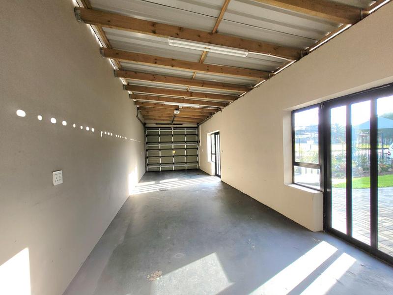 6 Bedroom Property for Sale in Stellenberg Western Cape